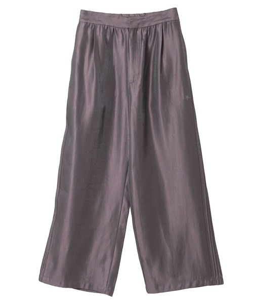 CONVERSE TOKYO(コンバーストウキョウ)の「SHINY SATIN PINTUCK WIDE PANTS(その他パンツ・レディース・ブラック/グレー/グリーン・FREE)」の17枚目の写真