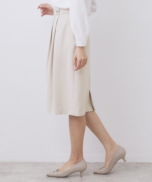 index(インデックス)の「アシンメトリーストレッチタックスカート/セットアップ対応【洗濯機OK/防シワ/イージーアイロン】(スカート・レディース・ネイビー/ブラック系7/ナチュラル/チャコールグレー・36/42/40/38)」の22枚目の写真