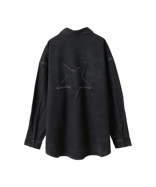 CONVERSE TOKYO（コンバーストウキョウ）の「STAR★ PATCH OVERSIZED DENIM SHIRT（シャツ/ブラウス・レディース・ホワイト/サックスブルー/ブラック・FREE）」の14枚目の写真