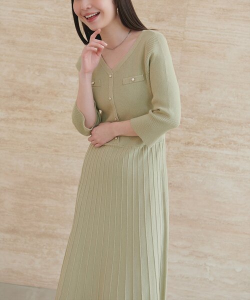 natural couture(ナチュラルクチュール)の「ラメプリーツニットワンピース(ワンピース・レディース・サックスブルー/ネイビー/ミント/アイボリー・FREE)」の21枚目の写真