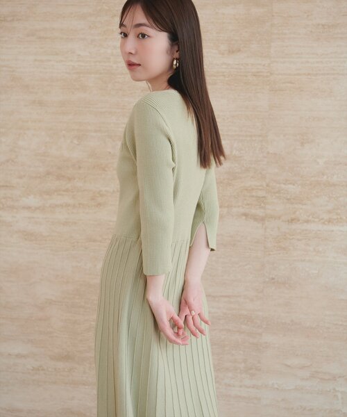 natural couture(ナチュラルクチュール)の「ラメプリーツニットワンピース(ワンピース・レディース・サックスブルー/ネイビー/ミント/アイボリー・FREE)」の19枚目の写真