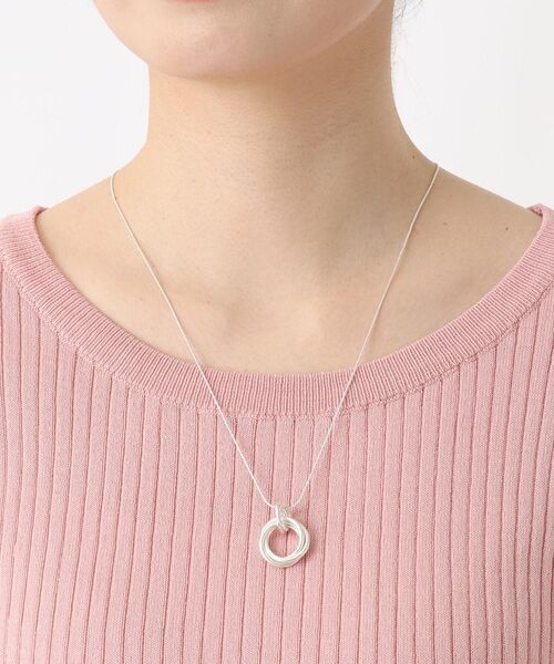 ITS'DEMO（イッツデモ）の「連リングスライドネックレス（ネックレス・レディース・シルバー系/ゴールド系・00）」の4枚目の写真