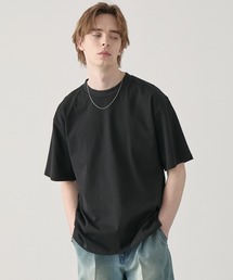 EASENCE（イーズエンス）の「接触冷感 ボックスシルエット サイドスリット ベーシック 半袖Tシャツ / UVカット＜COMFORT EDITシリーズ＞【EASENCE】（Tシャツ/カットソー）」