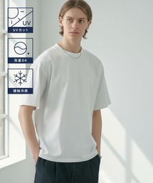 EASENCE（イーズエンス）の「接触冷感 ボックスシルエット サイドスリット ベーシック 半袖Tシャツ / UVカット＜COMFORT EDITシリーズ＞【EASENCE】（Tシャツ/カットソー）」