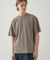 EASENCE（イーズエンス）の「接触冷感 ボックスシルエット サイドスリット ベーシック 半袖Tシャツ / UVカット＜COMFORT EDITシリーズ＞【EASENCE】（Tシャツ/カットソー）」