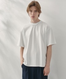 EASENCE（イーズエンス）の「【EASENCE】＜COMFORT EDITシリーズ＞接触冷感 ボックスシルエット サイドスリット ベーシック 半袖Tシャツ / UVカット（Tシャツ/カットソー）」