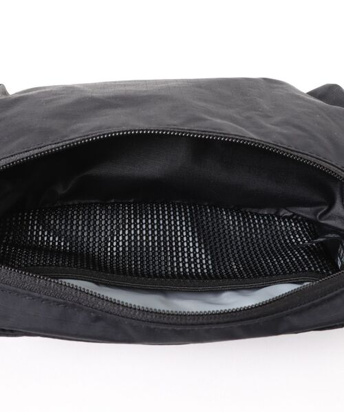 GREGORY（グレゴリー）の「GREGORY/グレゴリー ウエストポーチ エアロライトランバーパック 1588051041（ボディバッグ/ウエストポーチ・メンズ・ブラック・FREE）」の4枚目の写真