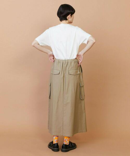 FRAPBOIS(フラボア)の「バックサテン スカート(スカート・レディース・グリーン/ベージュ・0/1)」の11枚目の写真