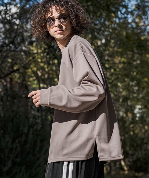 CAMBIO(カンビオ)の「mlt5585- ビッグシルエットサイドスリット鹿の子カットソー(Tシャツ/カットソー・メンズ・グレイッシュベージュ/ブラック/ホワイト・M/L/XL)」の3枚目の写真