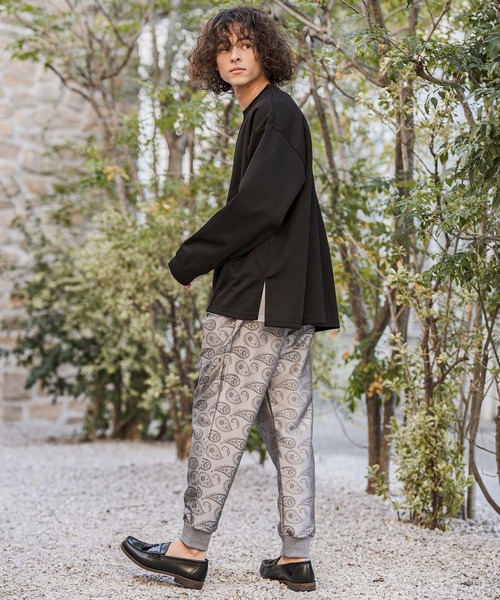 CAMBIO(カンビオ)の「mlt5585- ビッグシルエットサイドスリット鹿の子カットソー(Tシャツ/カットソー・メンズ・グレイッシュベージュ/ブラック/ホワイト・M/L/XL)」の9枚目の写真