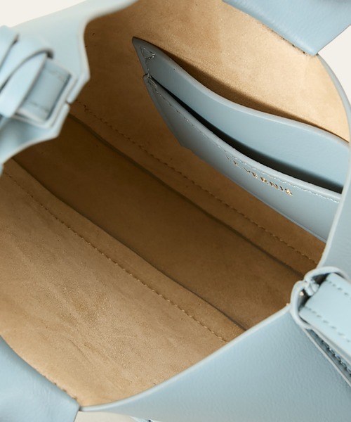 LE VERNIS（ル・ベルニ）の「[LE VERNIS] Poire mini shoulder（ショルダーバッグ・レディース・ブルー/ベージュ/ブラック・FREE）」の9枚目の写真