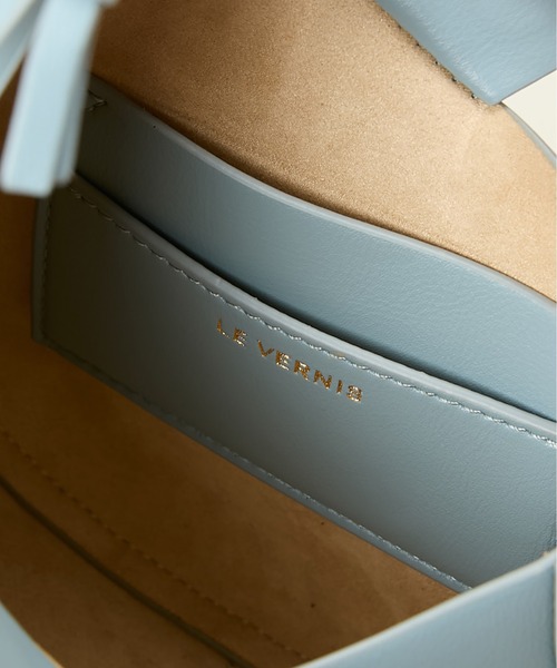 LE VERNIS（ル・ベルニ）の「[LE VERNIS] Poire mini shoulder（ショルダーバッグ・レディース・ブルー/ベージュ/ブラック・FREE）」の10枚目の写真