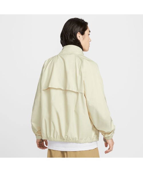NIKE(ナイキ)の「NIKE/ナイキ クラブ ROSCOE FZ ジャケット(ナイロンジャケット・メンズ・ベージュ/ブラック・S/M/L/XL)」の9枚目の写真