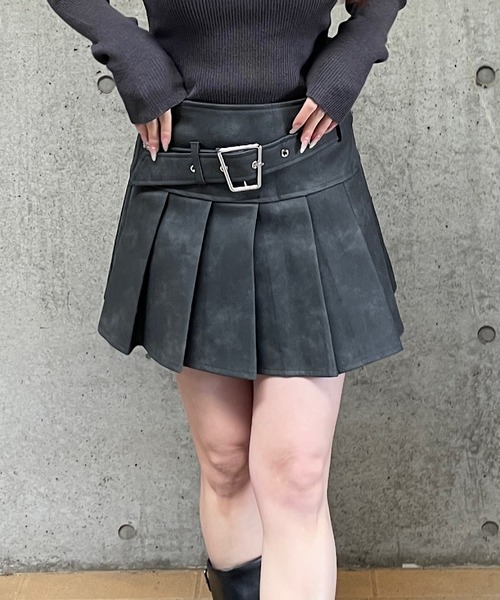 ROGER AND RAW（ロジャーアンドロウ）の「[インパン付] 合皮レザープリーツミニスカート（スカート・レディース・ブラック/グレー・SMALL/MEDIUM）」の10枚目の写真