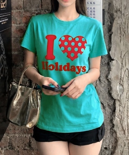 ViViDAY(ビビデー)の「I LOVE HOLIDAY ドットハート柄&英字ロゴ プリントショートtシャツ(Tシャツ/カットソー・レディース・オフホワイト/ブラック/ホワイト/ピンク/レッド/グレー/ネイビー/ライトブルー/ライトベージュ/グリーン・M)」の7枚目の写真
