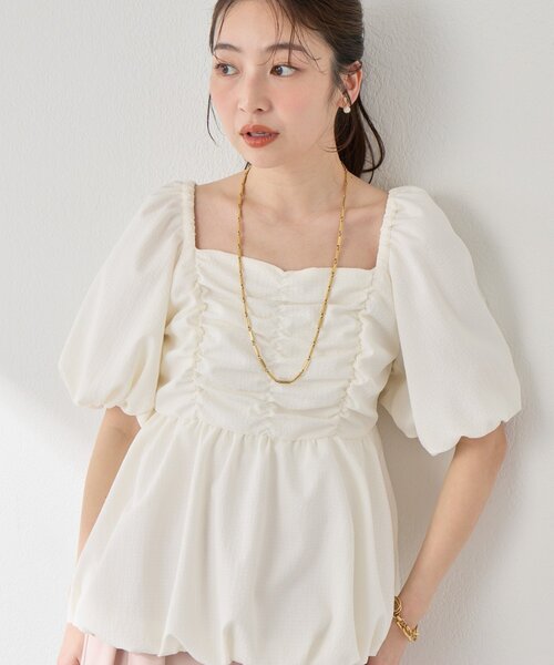 La boutique BonBon(ラブティックボンボン)の「【最強モテ系】バルーンペプラムブラウス(シャツ/ブラウス・レディース・ネイビー/オフホワイト/サックスブルー・FREE)」の2枚目の写真