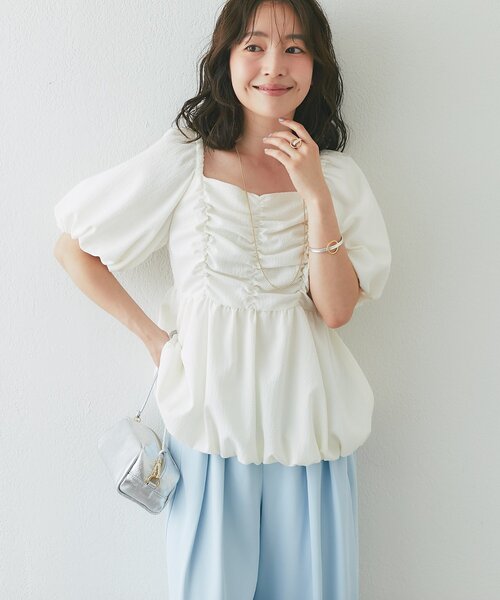 La boutique BonBon(ラブティックボンボン)の「【最強モテ系】バルーンペプラムブラウス(シャツ/ブラウス・レディース・ネイビー/オフホワイト/サックスブルー・FREE)」の5枚目の写真