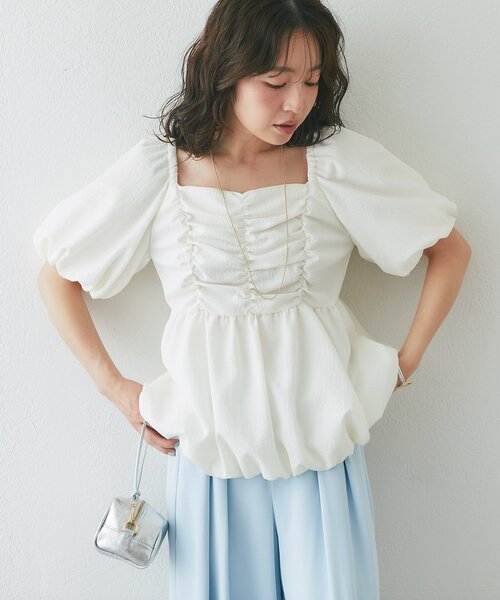 La boutique BonBon(ラブティックボンボン)の「【最強モテ系】バルーンペプラムブラウス(シャツ/ブラウス・レディース・ネイビー/オフホワイト/サックスブルー・FREE)」の6枚目の写真