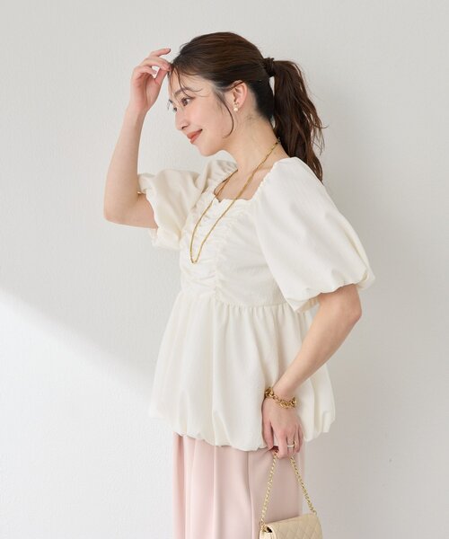 La boutique BonBon(ラブティックボンボン)の「【最強モテ系】バルーンペプラムブラウス(シャツ/ブラウス・レディース・ネイビー/オフホワイト/サックスブルー・FREE)」の13枚目の写真