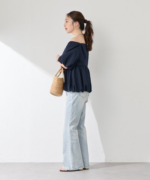 La boutique BonBon(ラブティックボンボン)の「【最強モテ系】バルーンペプラムブラウス(シャツ/ブラウス・レディース・ネイビー/オフホワイト/サックスブルー・FREE)」の16枚目の写真