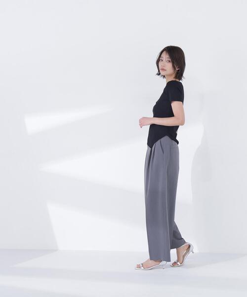 NATURAL BEAUTY BASIC（ナチュラルビューティーベーシック）の「◇アシメネックリブカットソー（Tシャツ/カットソー・レディース・ブラック/グレー/イエロー・FREE）」の18枚目の写真