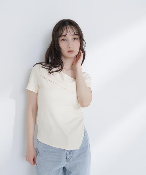 NATURAL BEAUTY BASIC（ナチュラルビューティーベーシック）の「◇アシメネックリブカットソー（Tシャツ/カットソー・レディース・ブラック/グレー/イエロー・FREE）」の5枚目の写真