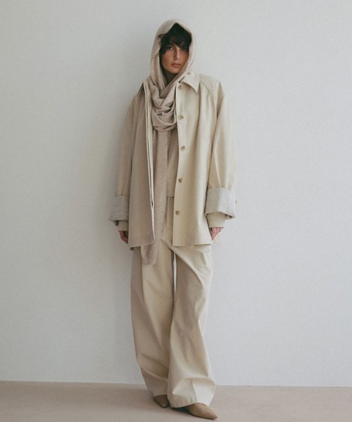 ETRE TOKYO(エトレトウキョウ)の「ボンディングタックパンツ(その他パンツ・レディース・ネイビー/ベージュ・M/S)」の18枚目の写真