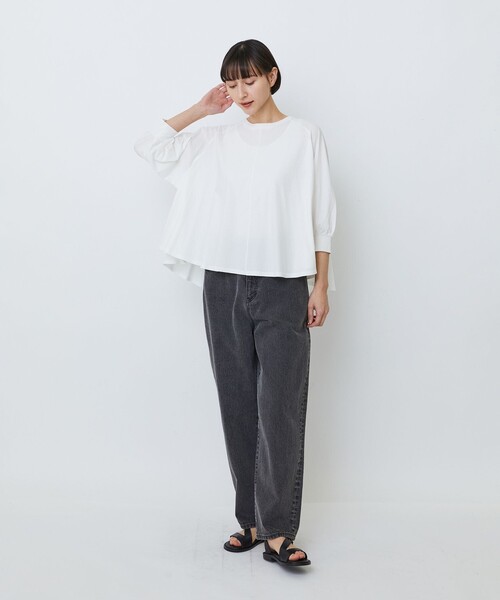 LOISIR(ロワズィール)の「コットン強撚天竺Aラインプルオーバー(Tシャツ/カットソー・レディース・オフホワイト/ライトグレー/ブラック・FREE)」の16枚目の写真