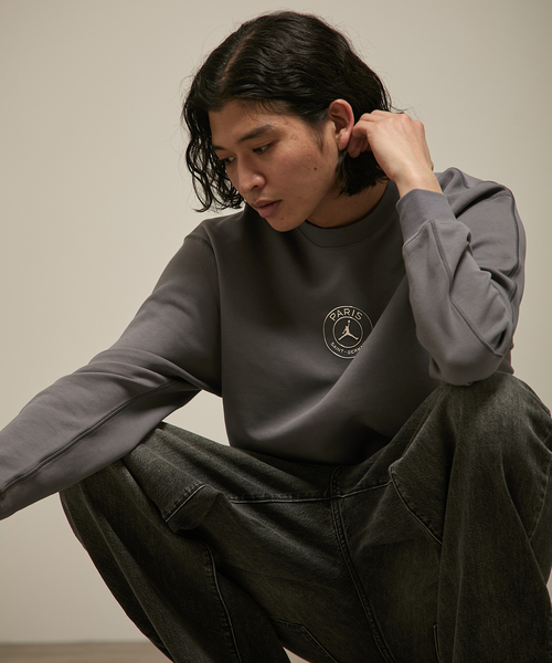 JORDAN BRAND(ジョーダンブランド)の「【NIKE / ナイキ】M J HOOP FLEECE CREW PSG(スウェット・メンズ・チャコールグレー・X-LARGE/SMALL/LARGE)」の4枚目の写真
