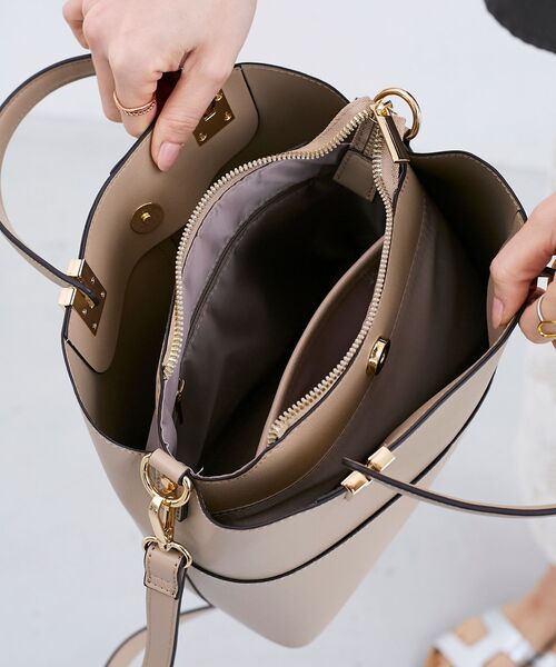 le.coeur blanc(ルクールブラン)の「スクエア2WAYトートバッグ(トートバッグ・レディース・ベージュ/ブラック・FREE)」の12枚目の写真