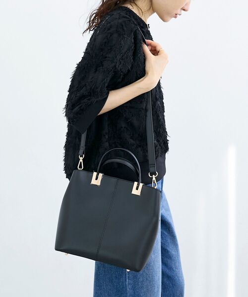 le.coeur blanc(ルクールブラン)の「スクエア2WAYトートバッグ(トートバッグ・レディース・ベージュ/ブラック・FREE)」の15枚目の写真