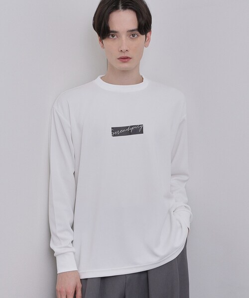 tk.TAKEO KIKUCHI(ティーケータケオキクチ)の「ボックスロゴTシャツ(Tシャツ/カットソー・メンズ・チャコールグレー/ブラック/ホワイト・04/03/02)」の1枚目の写真