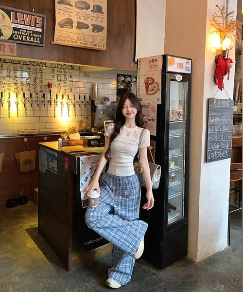 Ressaca(レサーカ)の「ラインストーンロゴTシャツ(Tシャツ/カットソー・レディース・イエロー/ホワイト/レッド・M)」の17枚目の写真