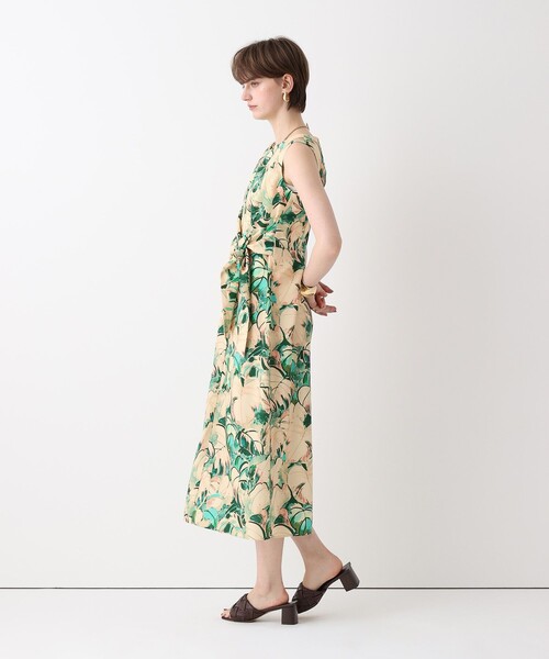 allureville（アルアバイル）の「ボタニカルプリントワンピース（ワンピース・レディース・ベージュ・2/1）」の5枚目の写真