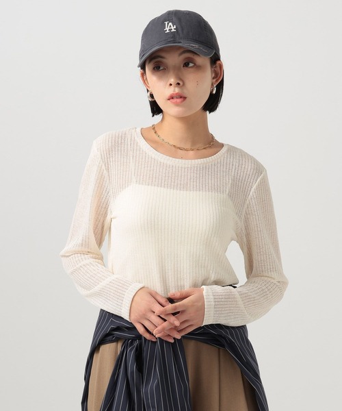 BAYFLOW(ベイフロー)の「シアーカットロングスリーブプルオーバー(Tシャツ/カットソー・レディース・オフホワイト/ブラック/ライトブルー/イエロー/ラベンダー/ネイビー・FREE)」の2枚目の写真