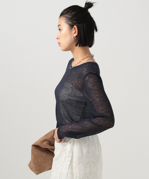 BAYFLOW(ベイフロー)の「シアーカットロングスリーブプルオーバー(Tシャツ/カットソー・レディース・オフホワイト/ブラック/ライトブルー/イエロー/ラベンダー/ネイビー・FREE)」の13枚目の写真