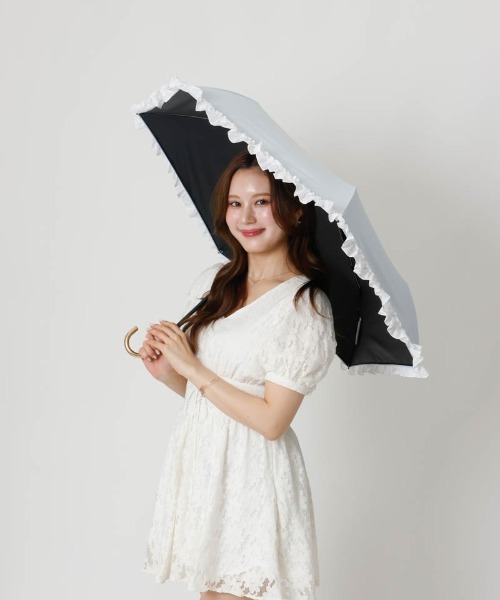 dazzlin（ダズリン）の「【dazzlin(ダズリン)】ストライプ・ドットフリル晴雨兼用傘（折りたたみ傘）（折りたたみ傘・レディース・ダークネイビー/ホワイト/サックスブルー/ペールイエロー/ライトピンク/ネイビー・FREE）」の12枚目の写真