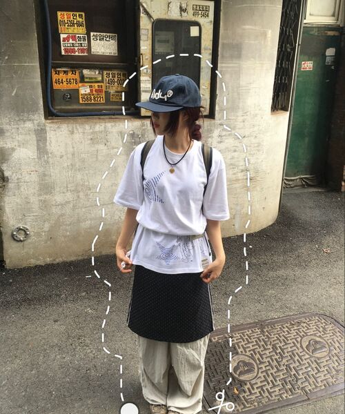 GRAVER（グレーバー）の「[ユニセックス]アスキー ユニコーン 半袖Tシャツ_2カラー（Tシャツ/カットソー・レディース・ホワイト/チャコールグレー・SMALL/MEDIUM/LARGE/X-LARGE）」の17枚目の写真