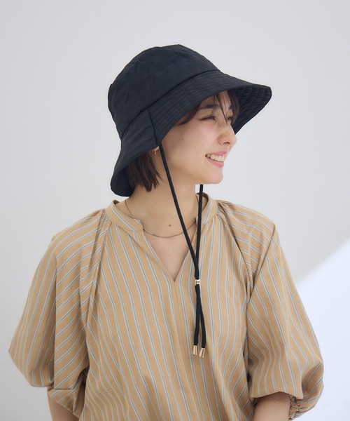 KATHARINE ROSS(キャサリンロス)の「【KATHARINE ROSS】【JUNK PRODUCTIONS】【UV/COOL/撥水/ウォッシャブル】バケットハット ストラップ付(ハット・レディース・ブラック/ブラウン・MEDIUM)」の5枚目の写真