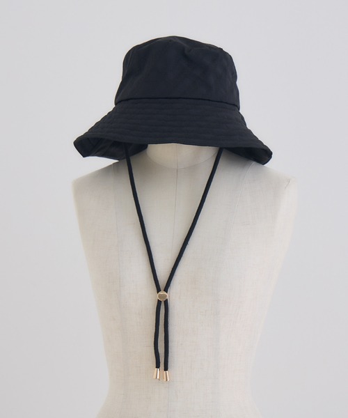 KATHARINE ROSS(キャサリンロス)の「【KATHARINE ROSS】【JUNK PRODUCTIONS】【UV/COOL/撥水/ウォッシャブル】バケットハット ストラップ付(ハット・レディース・ブラック/ブラウン・MEDIUM)」の7枚目の写真
