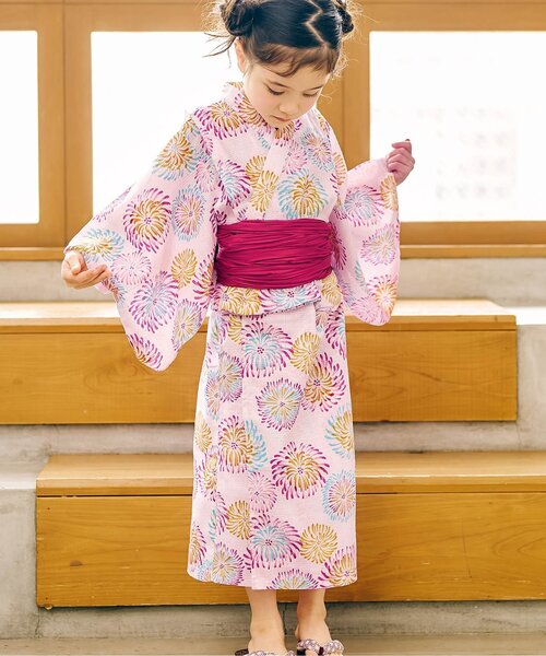 apres les cours（アプレレクール）の「【2WAY】アプレのはんなりGIRLSセパレート浴衣（浴衣・キッズ・ラベンダー/ピンク/イエロー/オレンジ/ドット/サックスブルー・100/150/140/130/120/110）」の4枚目の写真