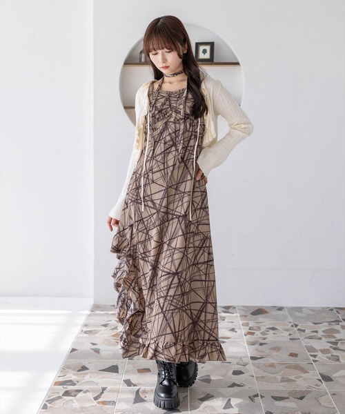clear（クリア）の「チョーカー付きアシンメトリーエスニック柄キャミワンピース［骨格ウェーブ/華奢見え/フレアシルエット/フェミニン］（ワンピース・レディース・ベージュ/ブラック・F/PF）」の22枚目の写真