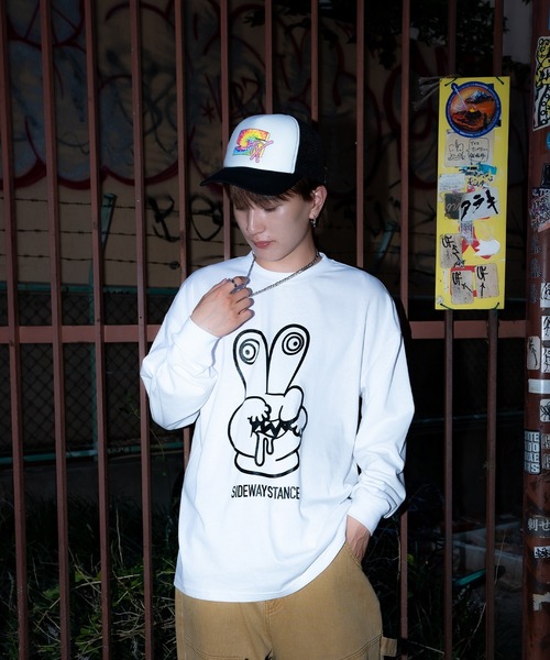 En serio TOKYO（エンソリオトーキョー）の「【SIDEWAYSTANCE】チョキモンスター長袖Tシャツ 70536（Tシャツ/カットソー・メンズ・ブラック/ホワイト・SMALL/MEDIUM/LARGE/X-LARGE）」の14枚目の写真