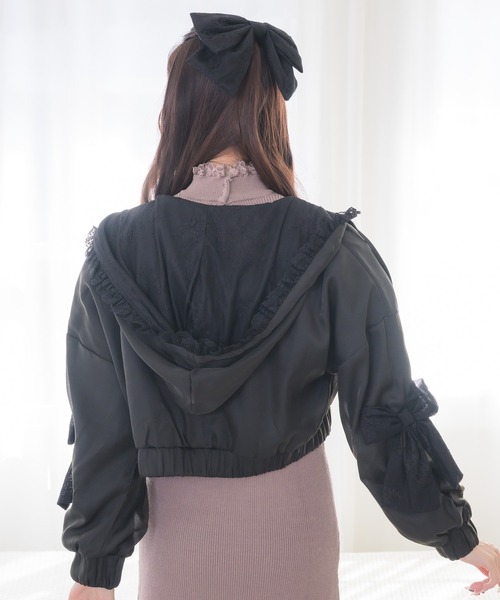 couture BY ROJITA（クチュールバイロジータ）の「シアーパーカーブルゾン（パーカー・レディース・ホワイト/グレー/ブラック・FREE）」の8枚目の写真