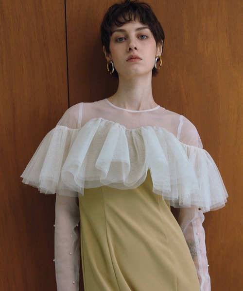 ANDRESD(アンドレスド)の「フローティングラッフルマルチスリーブドレス / floating ruffle multi sleeve dress(ドレス・レディース・イエロー/ブラック/ミント/ベージュ×ブラック・L/M/S)」の11枚目の写真