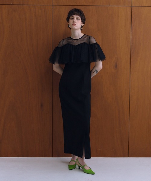 ANDRESD(アンドレスド)の「フローティングラッフルマルチスリーブドレス / floating ruffle multi sleeve dress(ドレス・レディース・イエロー/ブラック/ミント/ベージュ×ブラック・L/M/S)」の9枚目の写真