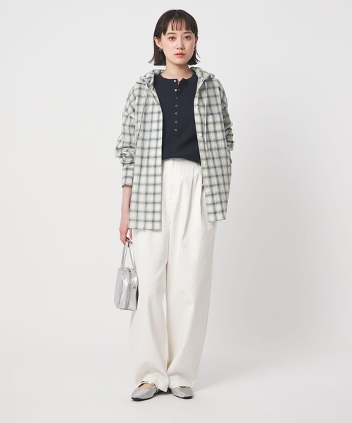 green label relaxing（グリーンレーベルリラクシング）の「【WEB限定】＜at ease＞フード チェック シャツ（シャツ/ブラウス・レディース・ライトブルー/グレー・FREE）」の15枚目の写真