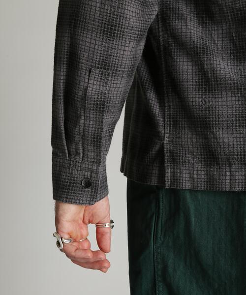 Schott(ショット)の「Schott/ショット/PRINT OMBRE CHECK FLANNEL SHIRT/プリント オンブレ チェック フランネル シャツ(シャツ/ブラウス・メンズ・グレー/ブラウン・M/2XL/XL/L)」の9枚目の写真