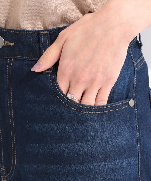 SHOO・LA・RUE(シューラルー)の「【ひんやり/S-LL】夏でも快適 ライトオンスデニムワイドパンツ(その他パンツ・レディース・サックスブルー/ブラック/ネイビー/ブルー・04/03/02/01)」の20枚目の写真