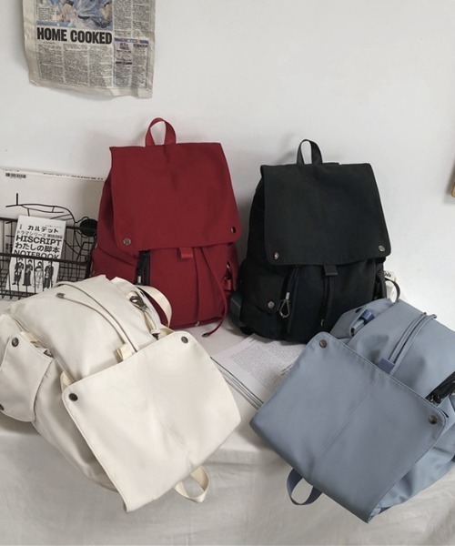 WYZ wear(ダブリューワイジィーウェア)の「大容量フラップナイロンリュックサック/通勤通学/バックパック/ユニセックス(バックパック/リュック・メンズ・ブラック/アイボリー・FREE)」の10枚目の写真